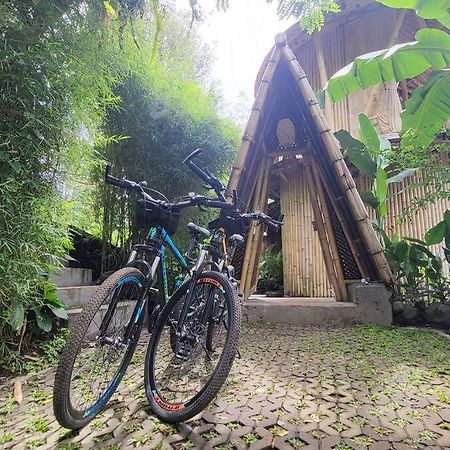 The Nude House Selat Exterior foto