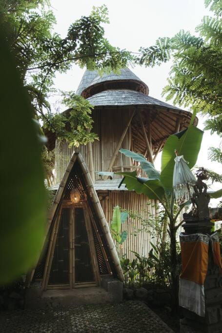 The Nude House Selat Exterior foto